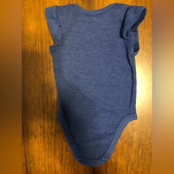 Beautiful Carters onesie with sparking around letters - Picture 2 of 3